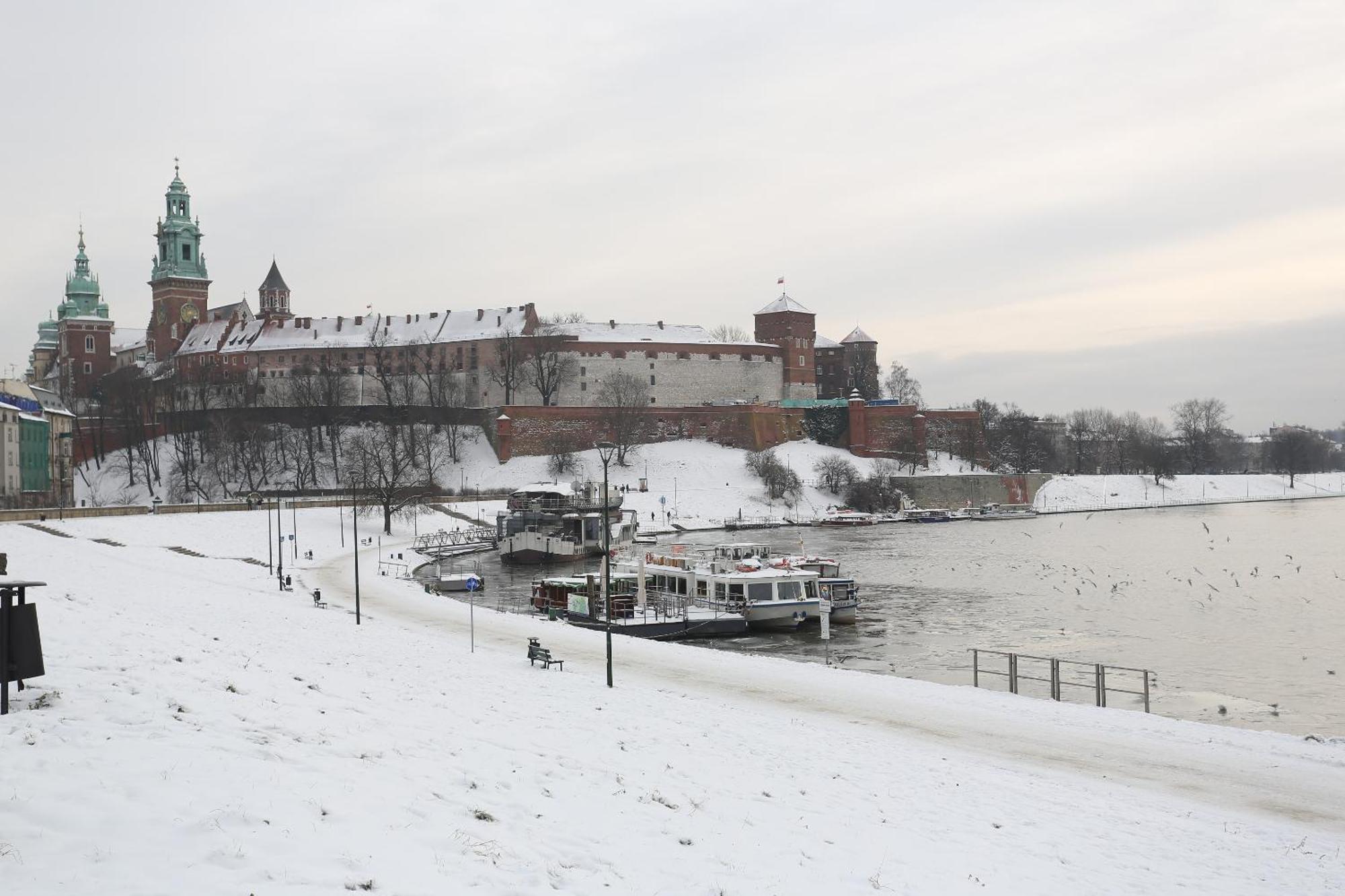 Cheerful Air Conditioned Apartment With Mezzanine And Parking - Old Town Krakow Ngoại thất bức ảnh