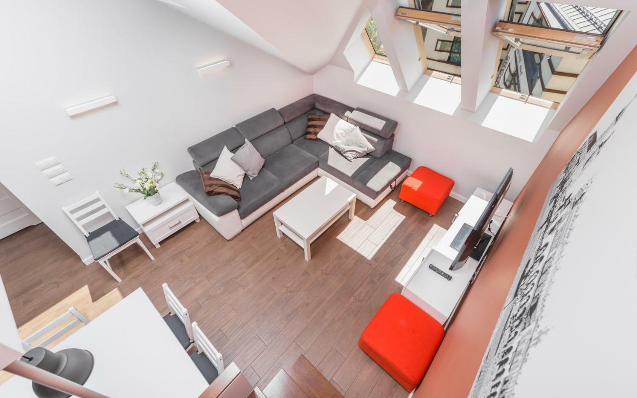 Cheerful Air Conditioned Apartment With Mezzanine And Parking - Old Town Krakow Ngoại thất bức ảnh