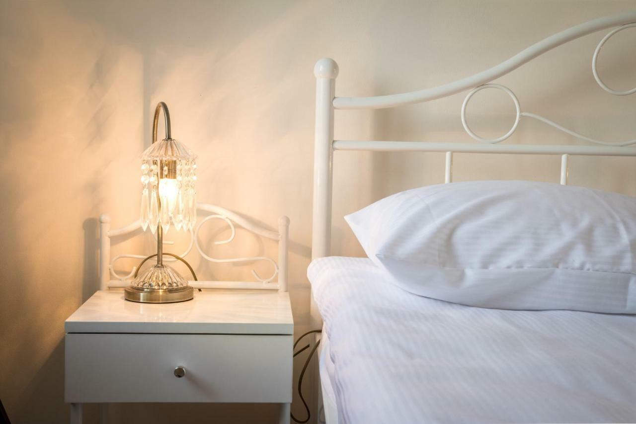 Cheerful Air Conditioned Apartment With Mezzanine And Parking - Old Town Krakow Ngoại thất bức ảnh