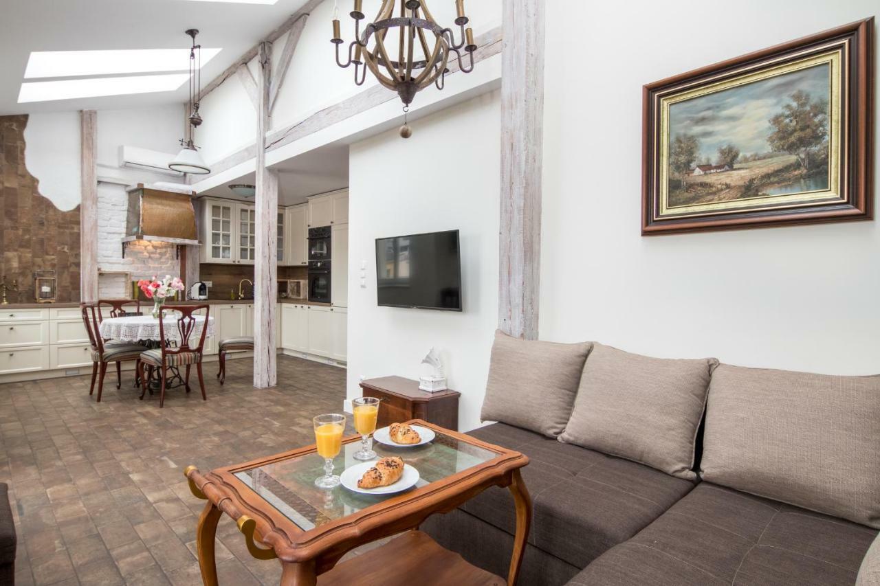 Cheerful Air Conditioned Apartment With Mezzanine And Parking - Old Town Krakow Ngoại thất bức ảnh