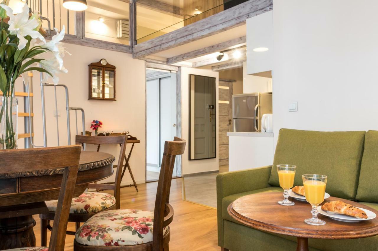 Cheerful Air Conditioned Apartment With Mezzanine And Parking - Old Town Krakow Ngoại thất bức ảnh