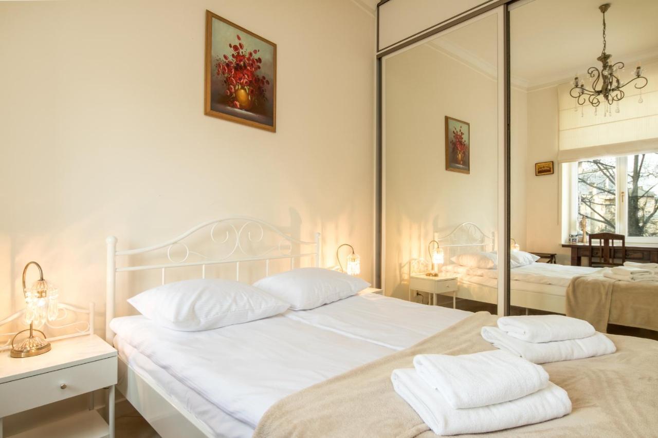 Cheerful Air Conditioned Apartment With Mezzanine And Parking - Old Town Krakow Ngoại thất bức ảnh