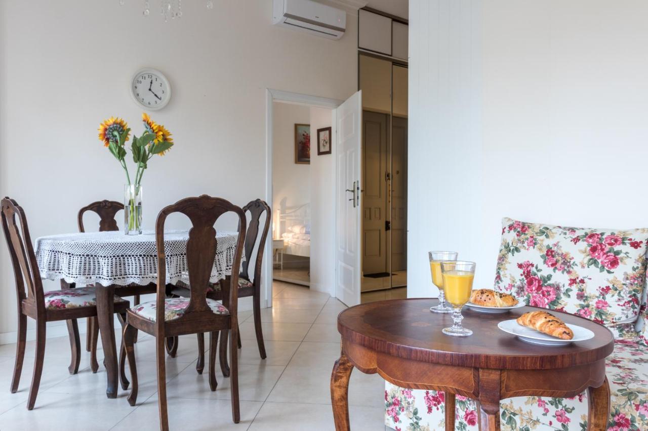 Cheerful Air Conditioned Apartment With Mezzanine And Parking - Old Town Krakow Ngoại thất bức ảnh